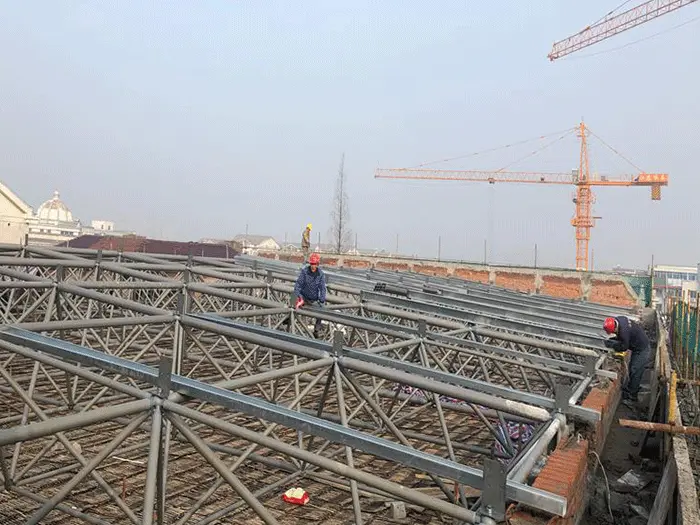 河北区四小体育馆网架